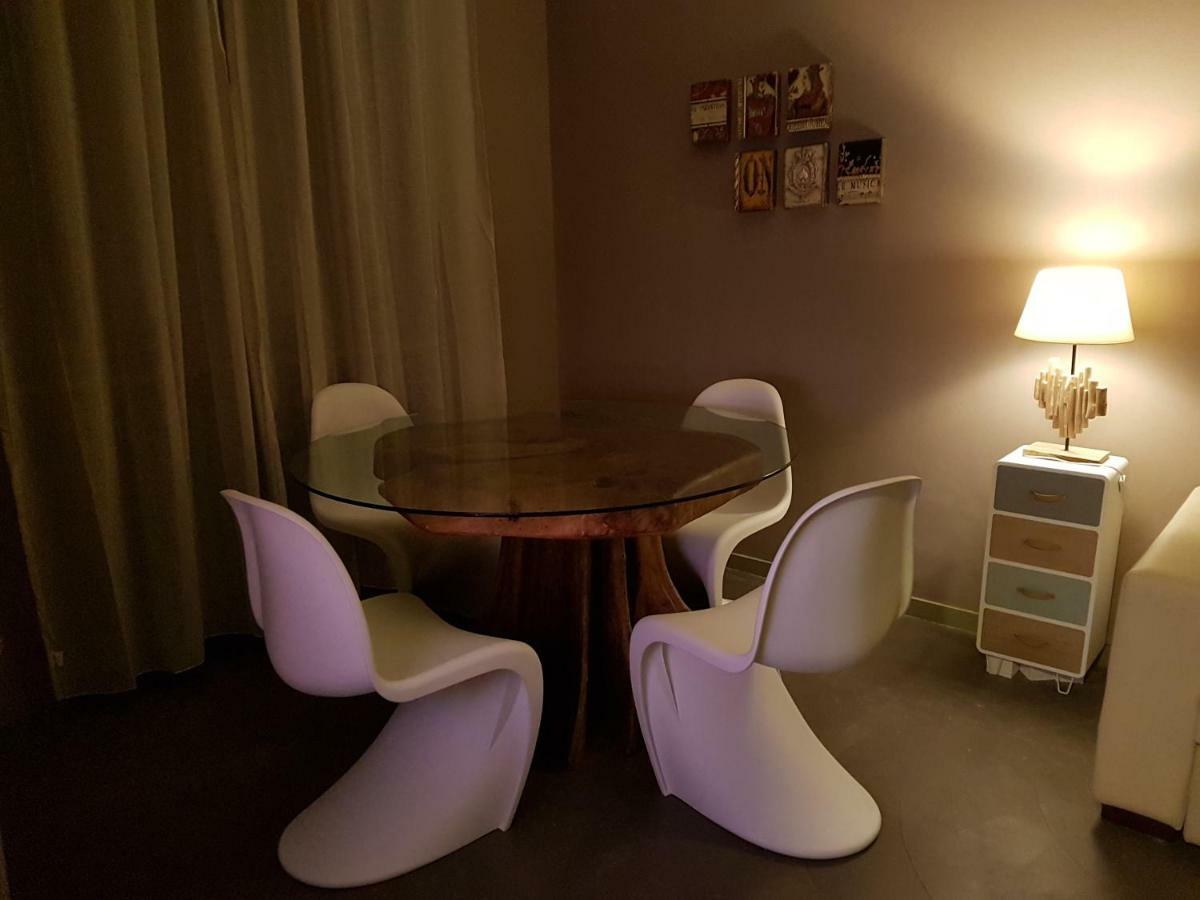 Saint George'S House Centro-Stazione-Ospedali Apartment อาเลสซานเดรีย ภายนอก รูปภาพ