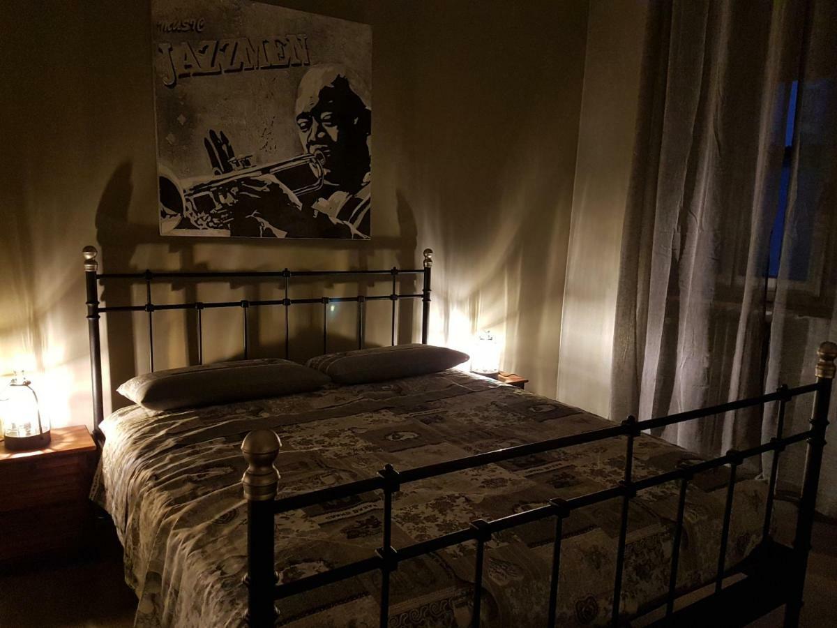 Saint George'S House Centro-Stazione-Ospedali Apartment อาเลสซานเดรีย ภายนอก รูปภาพ